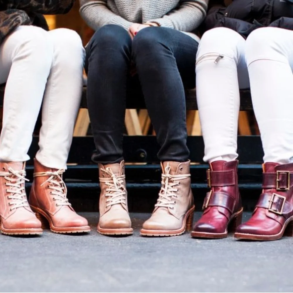 Frye Sabrina Double Buckle Vintage Academia Black Leather Block Heel Ankle Boot - Picture 8 of 16